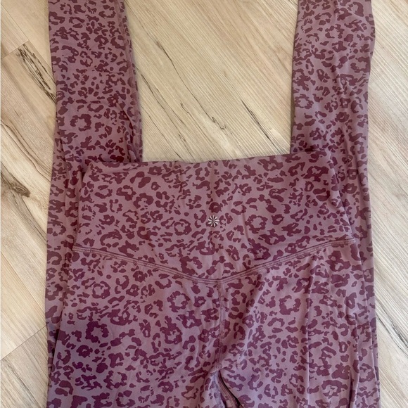 Athleta Women’s Leopard Print High Rise Leggings Size Small - Picture 3 of 5